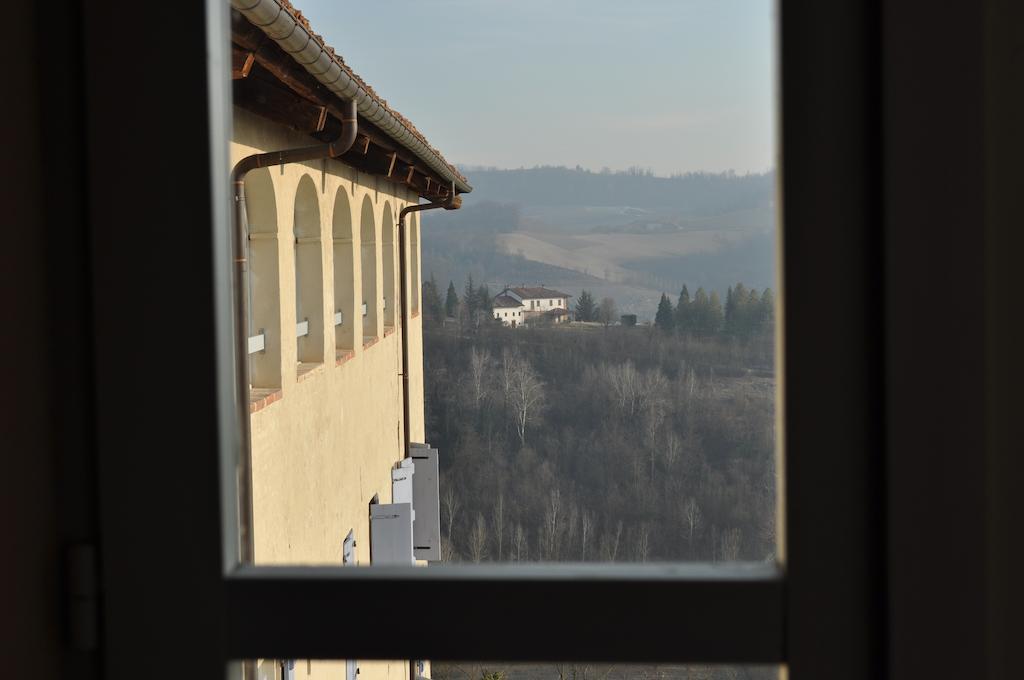ホテル Antico Borgo クーネオ エクステリア 写真