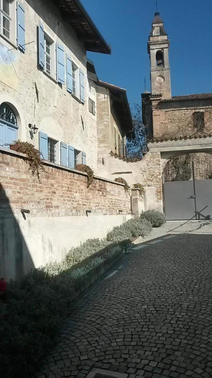ホテル Antico Borgo クーネオ エクステリア 写真