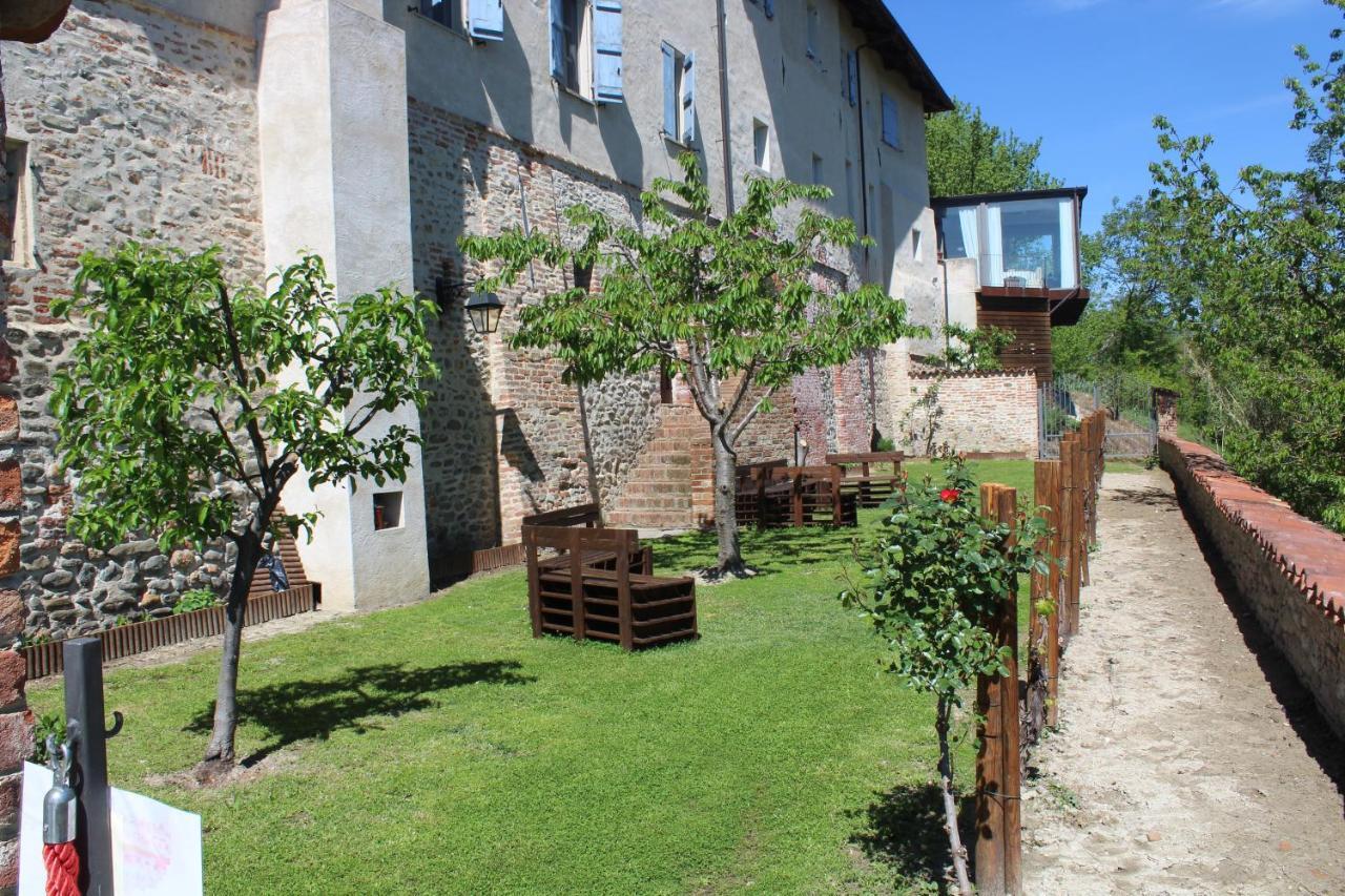 ホテル Antico Borgo クーネオ エクステリア 写真
